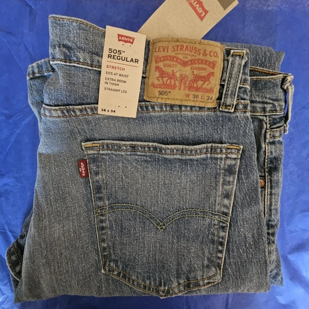 NWT Mens Levis 505 - Picture 2 of 5